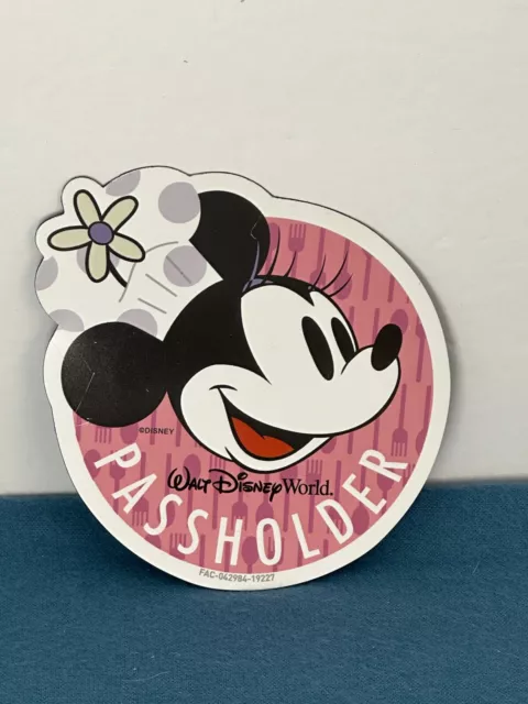 Authentic Disney World Epcot Food & Wine Chef Minnie Passholder Magnet 2019