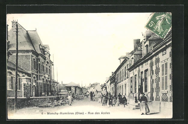 CPA Monchy-Humiéres, Rue des écoles 1912