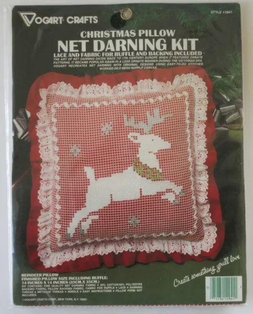 Vogart Crafts Reindeer Christmas Pillow Net Darning Kit Style No 2941 New Sealed