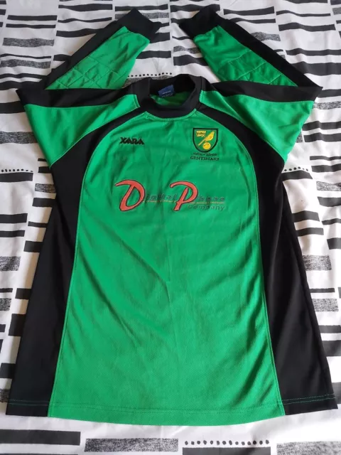 Norwich City Goalkeeper Shirt 2001-03