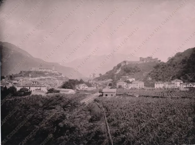 SVIZZERA Bellinzona Canton Ticino Castelgrande Montebello Sasso Corbaro Foto
