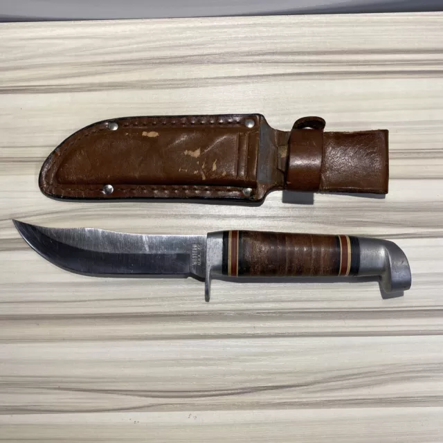 Western USA 66 Fixed Blade Hunting Knife w/ Leather Sheath - Vintage Knife