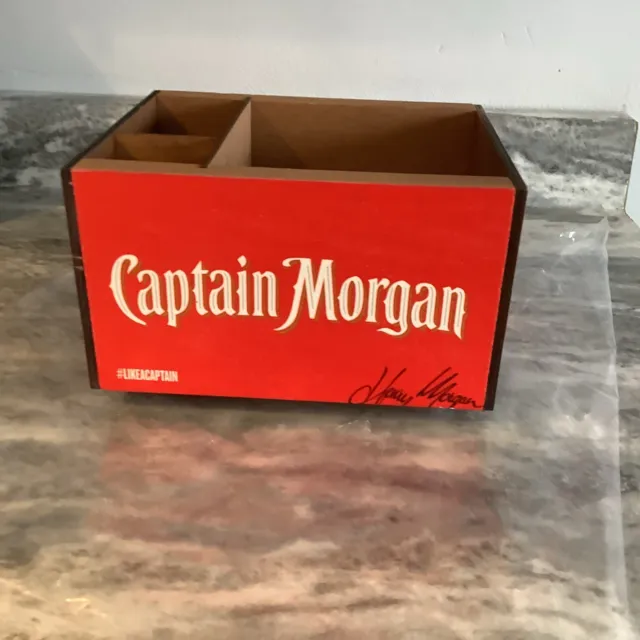 Captain Morgan Rum Wooden Bar Napkin Caddy  10"x 8"x 6" NEW!