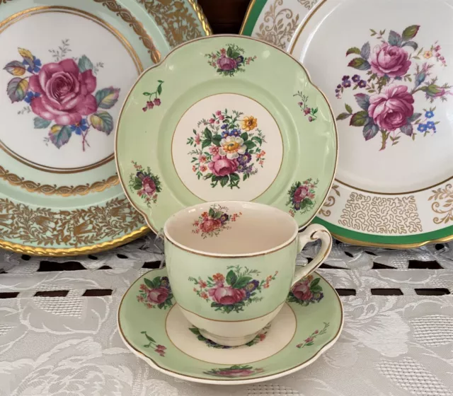 Vintage Pareek Johnson Bros Made In England Green & Floral Cup & Saucer 1940+