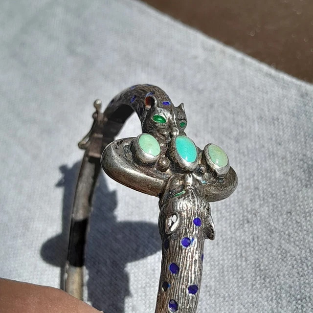 Bracelet Souvenir De Paris Ancien - Laiton émaillé Avec Blason Et 8 Monuments - Longueur 19-20 Cm