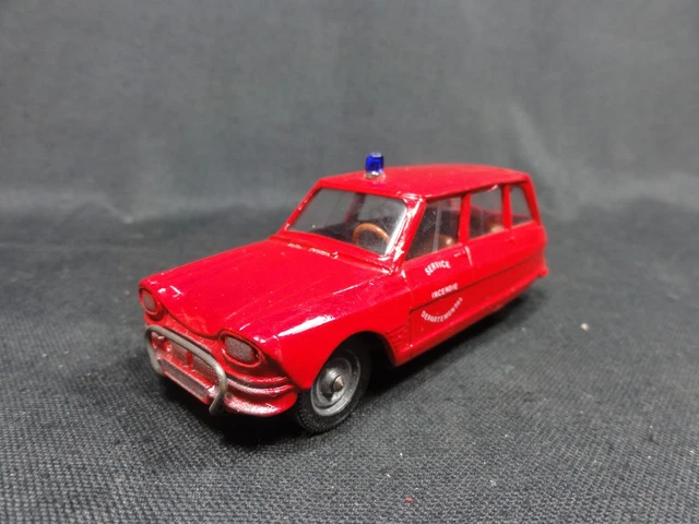 Modèle Réduit CITROËN Ami 6 Break Club 1968 - 1/43 Universal Hobbies - Occasion En Blister