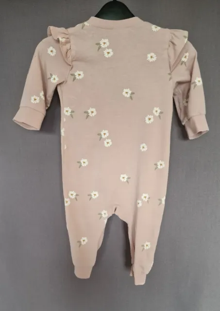 Pacchetto vestiti per bambine età 0-3 mesi. Condizioni perfette. 10