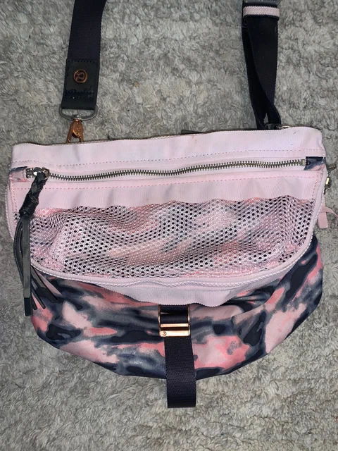 RARE Lululemon Go Lightly Bag Wamo Camo Pink/ Gray