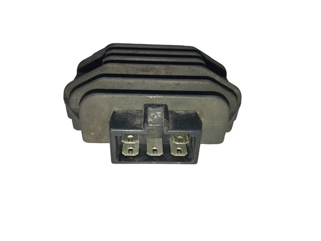 Regolatore Di Tensione Piaggio Beverly 250 2004 2005 Corrente Stabilizzatore