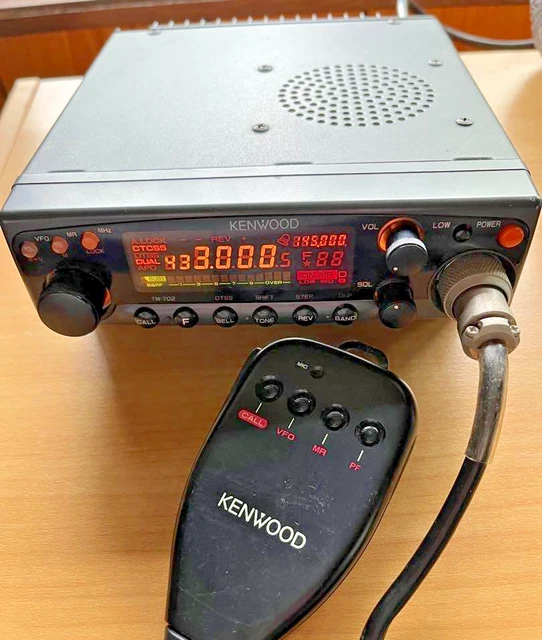 RADIOAFICIONADO KENWOOD TM-702 144/430 MHz FM Doble Banda