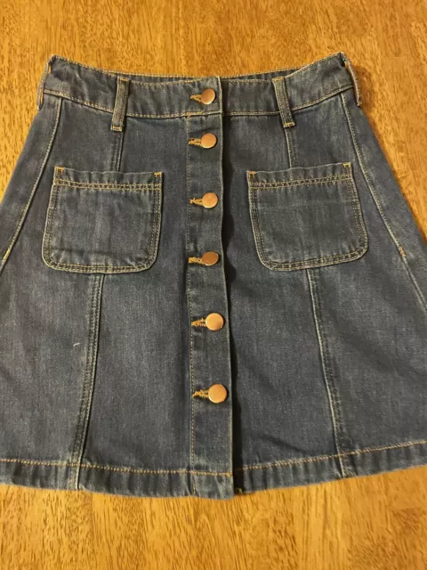 H& M Divided denim mini skirt woman's size 4