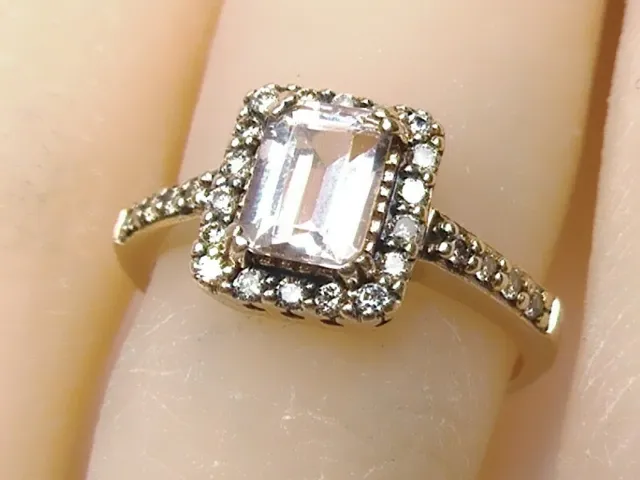 LE VIAN 14Kt Strawberry Gold Morganite & Diamond Ring