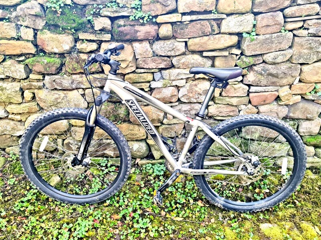 Specialized hardrock 2025 sport 2007