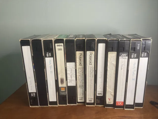 Lot Of 12 Used Videotapes. Various Brands Sold As Blanks￼  VHS