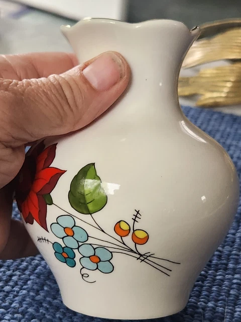 KALOCSA Porcelain Vase Hand Painted in Hungary Floral with Gold Trim 2