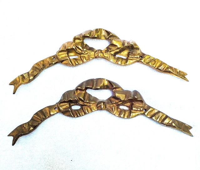 Pair Vintage Solid  Brass French Knot Bow Pediment  with Picture Hook Set 2