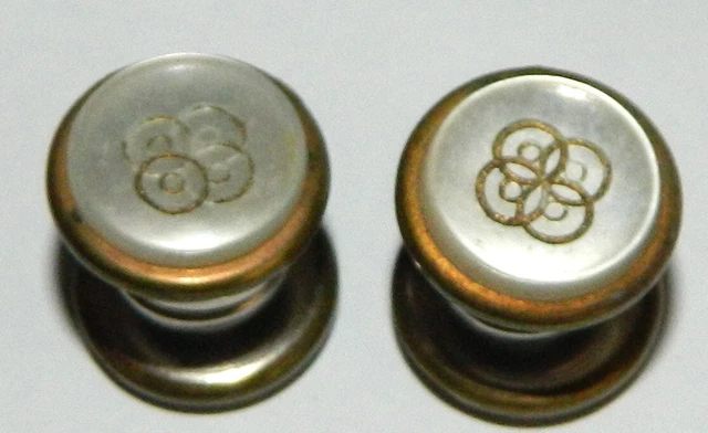 Boutons de manchette en nacre vintage boutons-pression