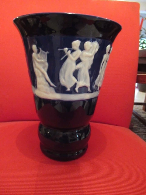 Limoges, Ancien Vase En Porcelaine Decor Tharaud