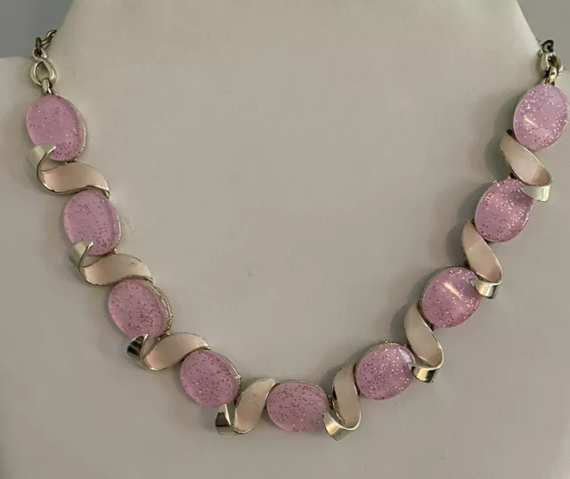 Vintage 1950’s Amerique Signed Pink Confetti Lucite Thermoset Necklace Choker