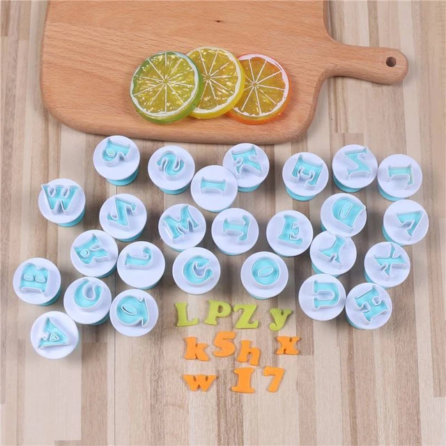 Set Timbri Per Biscotti Alfabeto E Numeri - Stampini Fondente E Pasta Di Zucchero - PP Alimentare, Con 3 Tagliabiscotti - Foto 12