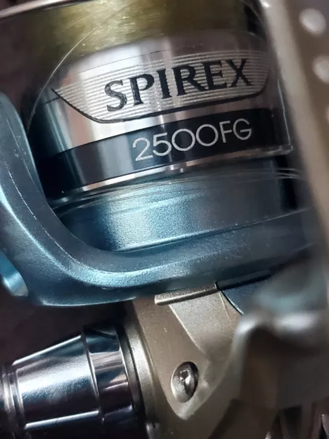 SHIMANO SPIREX 4000RE Spinning Reel 5 Ball Bearing. For Parts Only