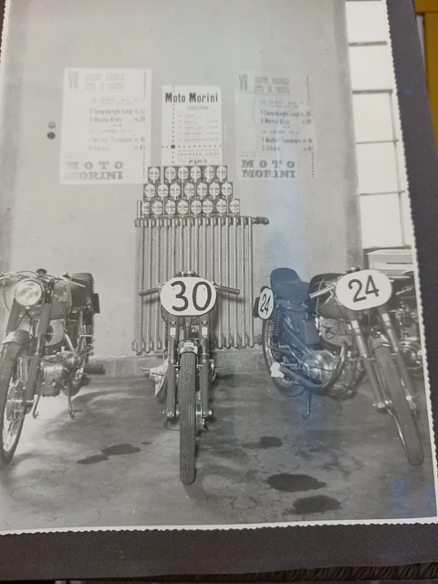 Foto Concessionaria Moto anni 50 60 mostra fiera