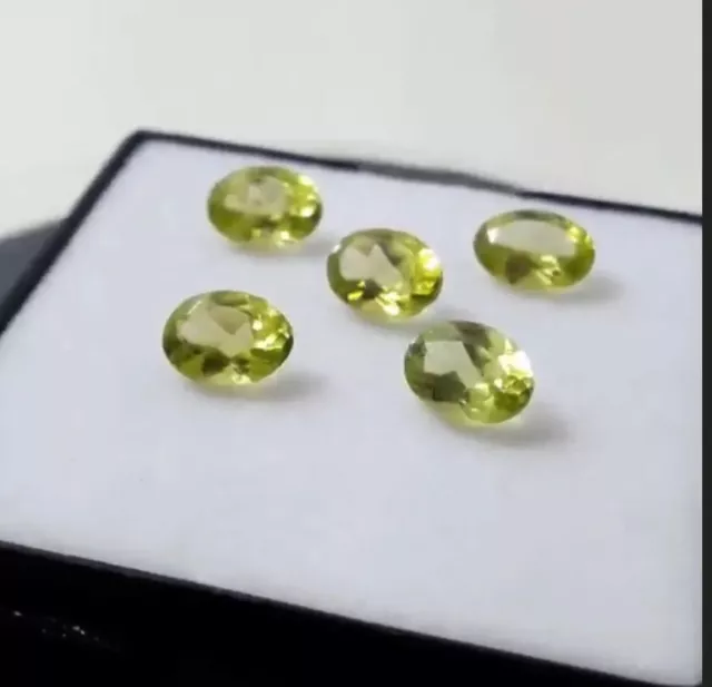 Peridot Naturel du Pakistan ☆lot x5 pierres☆ taille Ovale 7x5mm☆