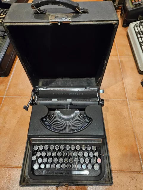 Máquina De Escribir Olivetti Studio 46 Funcionando Fabricada En Barcelona