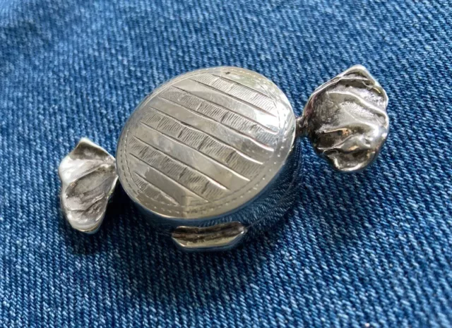 Vintage Sterling Silver 925  Pill Box Novelty Candy Wrapper Bonbon Design