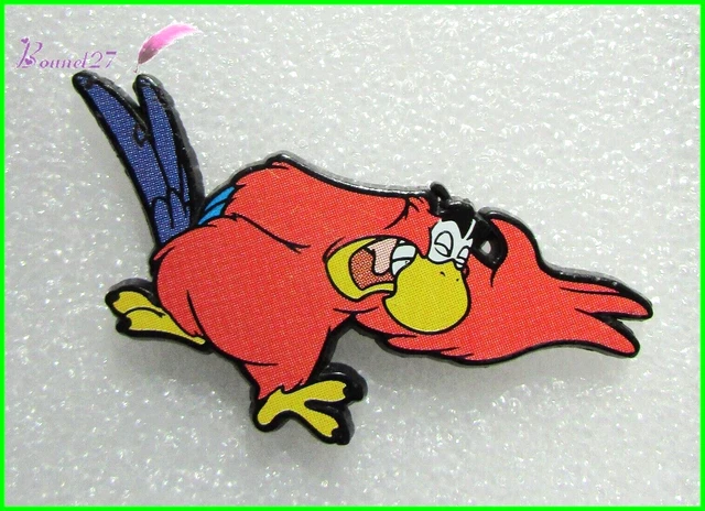 PIN'S PLASTIC LE PERROQUET LAGO Dans Aladdin Disney #131 EUR 7,90