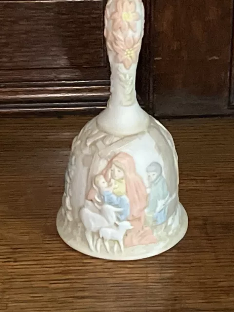 Lefton Nativity Bell 1982 Christopher Collection O Come All Ye Faithful Bisque