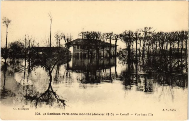CPA AK Creteil La Banlieue Parisienne inondee Janiver 1910 FRANCE (1282390)