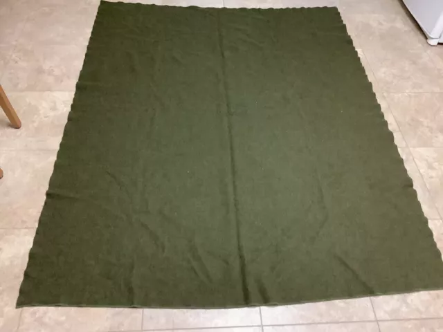 Excellent AMANA WOOLEN MILLS US Military Olive Drab Wool Blanket Excellent AMANA WOOLEN MILLS US Military Olive Drab Wool Blanket