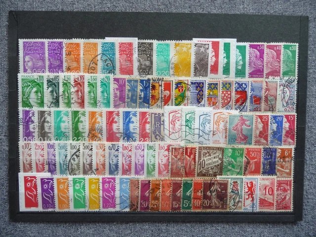 LOT DE CARNETS TIMBRES AUTOADHÉSIFS LETTRES MONDE ET EUROPE 20G AVEC INSCRIPTIONS AU DOS, VF 79