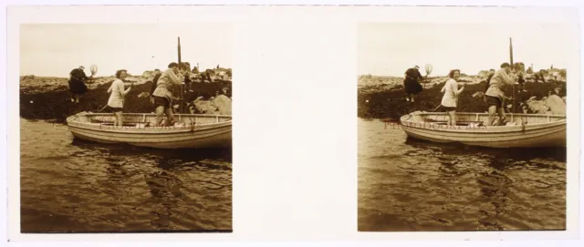FRANCE Family Boat c1930 Photo Stereo Glass Plate Vintage P29L5n24 2