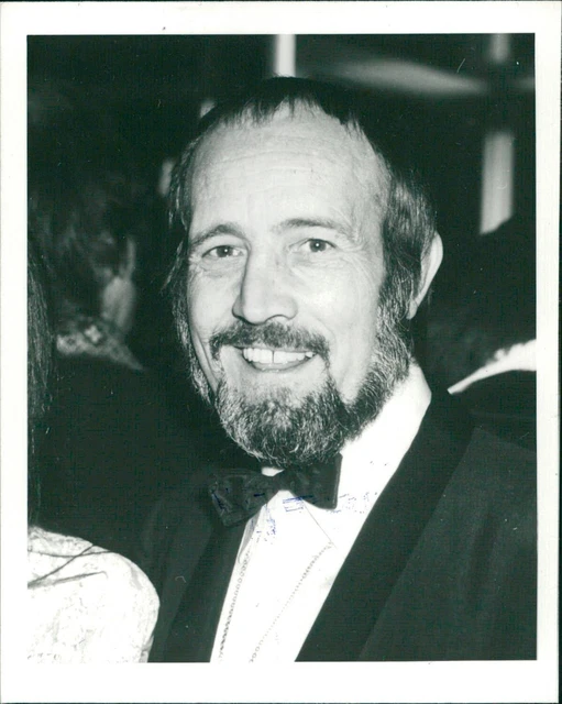 Ian Mackendrick Hendry - Vintage Photograph 1601538