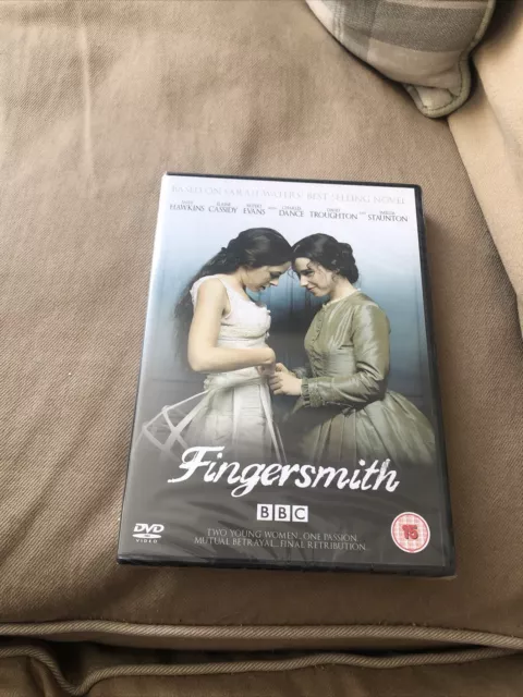 Waters　FINGERSMITH　UK　Sarah　New　Sealed　TV　DVD　And　Series　Lesbian　£6.99　PicClick