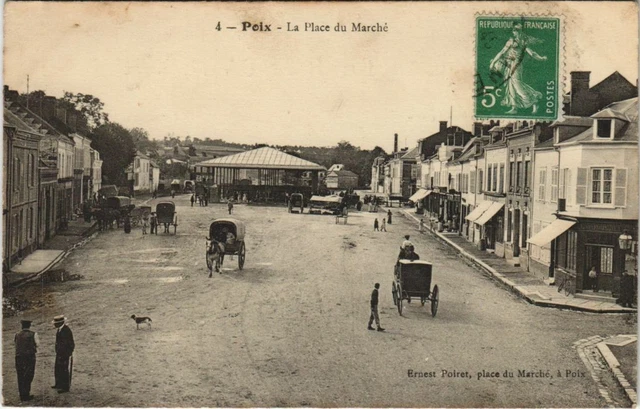 CPA POIX Place du Marché (758088)