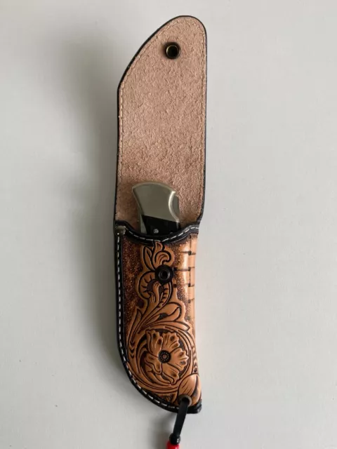 Etui de ceinture verticale en cuir repoussé pour couteau pliant, divers motifs 3