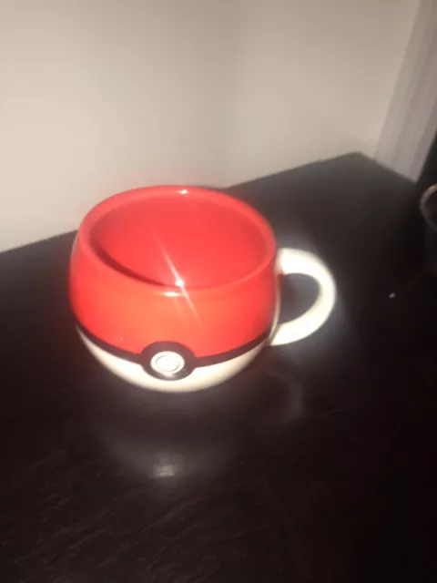 Pokemon Poke Ball Red White Molded Mug