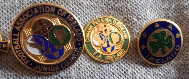 3 Republic Of Ireland Vintage Pin Badges Rare Junior Council