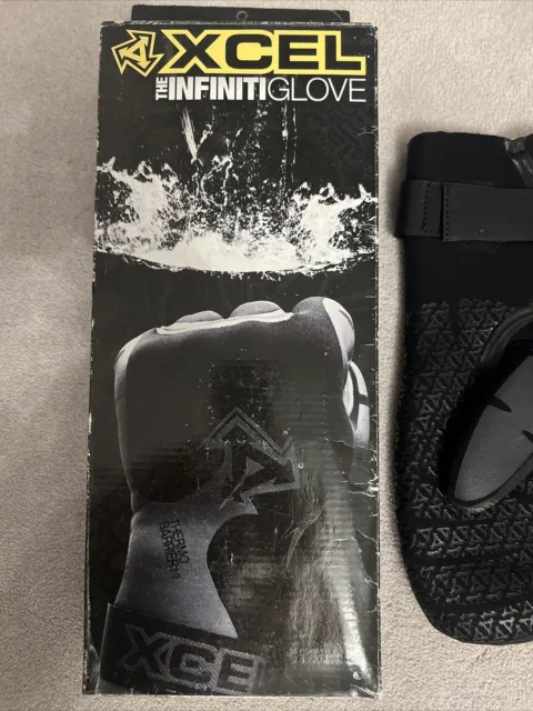 Xcel Infiniti Glove 7mm Large
