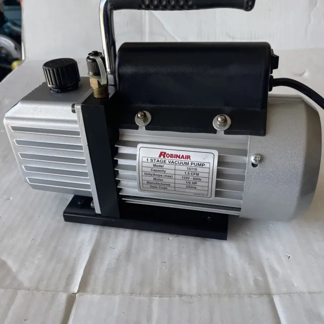Robinair 15115 Single Stage Vacuum Pump 1.5 CFM. 110V.       1/5 HP