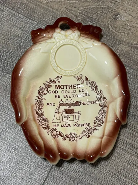 https://www.picclickimg.com/hkwAAOSwGvtllbek/Vintage-1975-Scotty-Ceramic-Spoon-Rest-Mother.webp