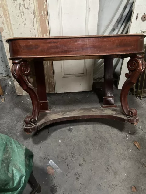 Victorian Side Table In Need Of Repair