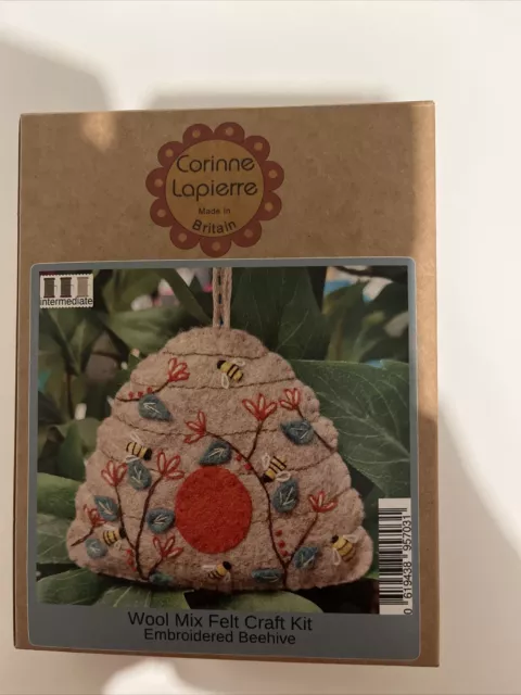 Corrine Lapierre: Pincushion Felt Craft Kit