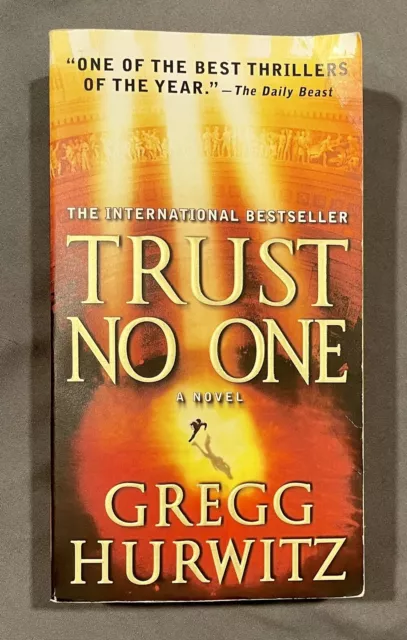 Trust No One: A Thriller - Mass Market Paperback By Hurwitz, Gregg - Like New