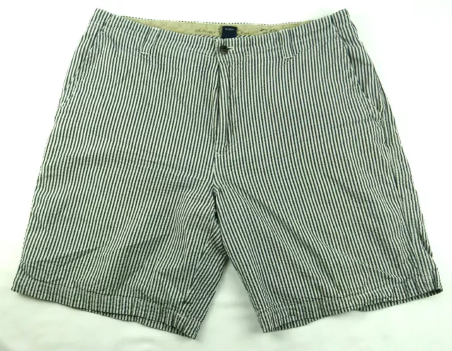 IZOD Saltwater Railroad Blue Stripe Chino Shorts size 36 Golf Seersucker  Beach