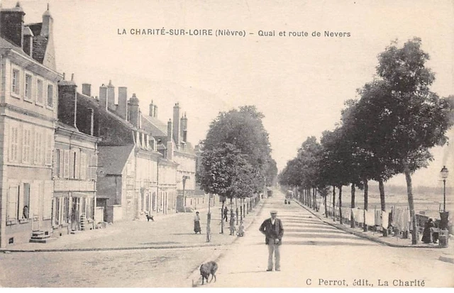 58 - LA CHARITE SUR LOIRE - SAN43729 - Quai et route de Nevers