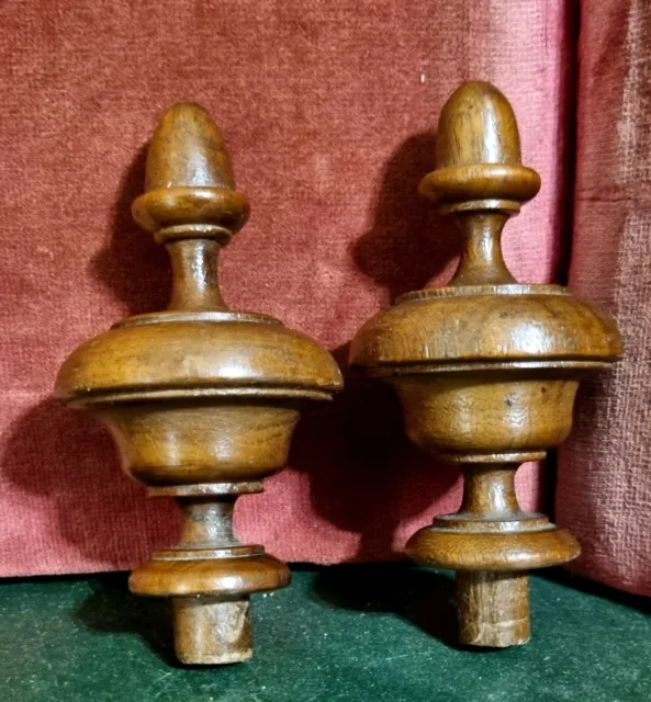 2 Victorian turned wood post finial 7" - Antique french architectural salvage .